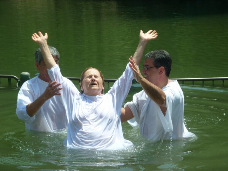 baptism-1959655_1280